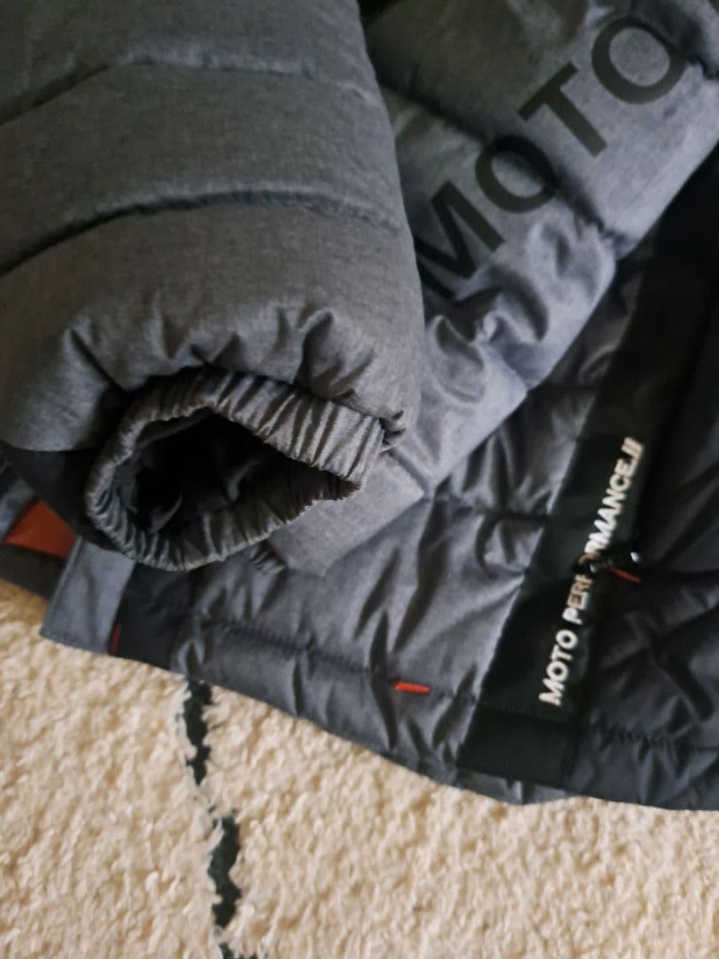 クシタニ　アキュートジャケット