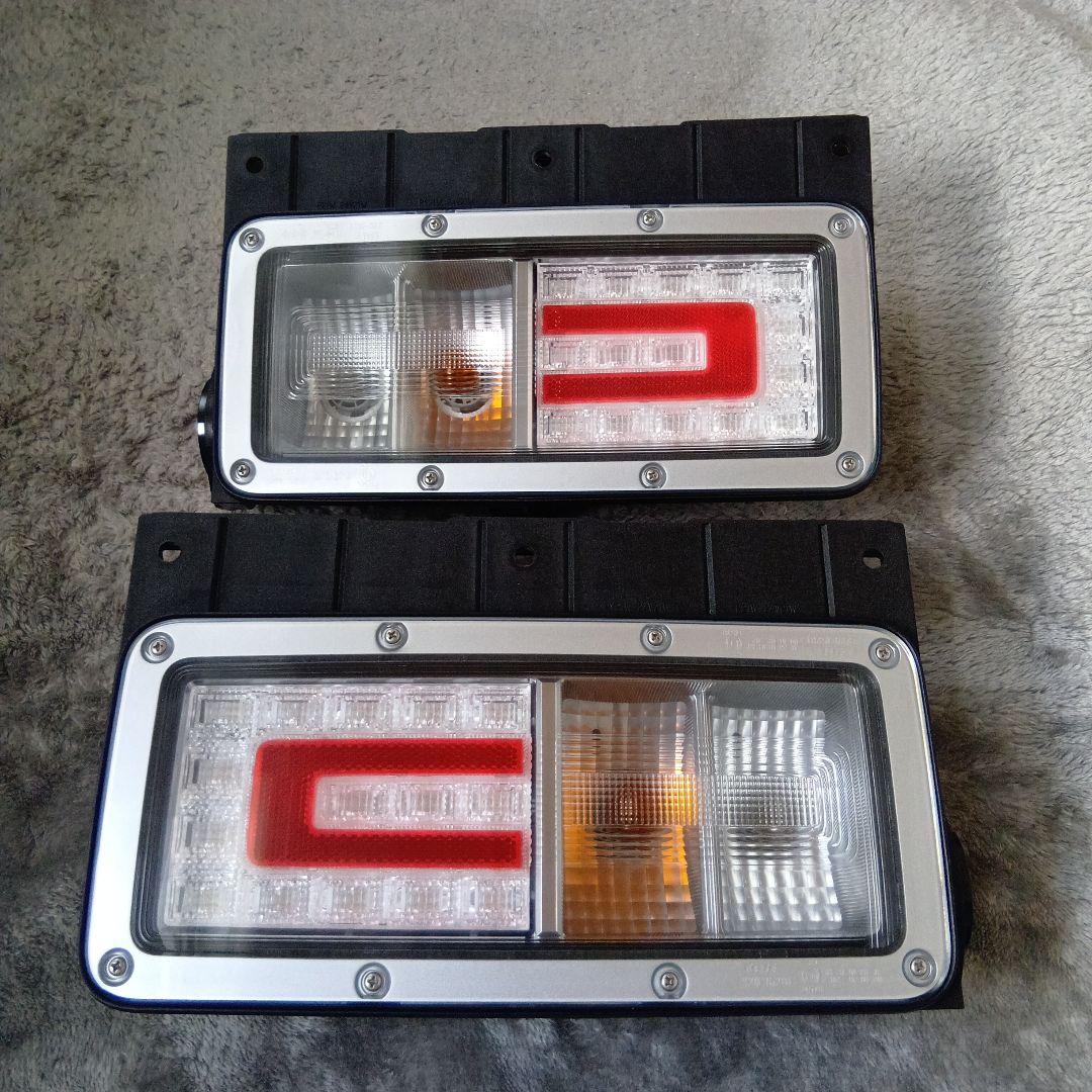 日野17プロフィア純正LEDテールランプ