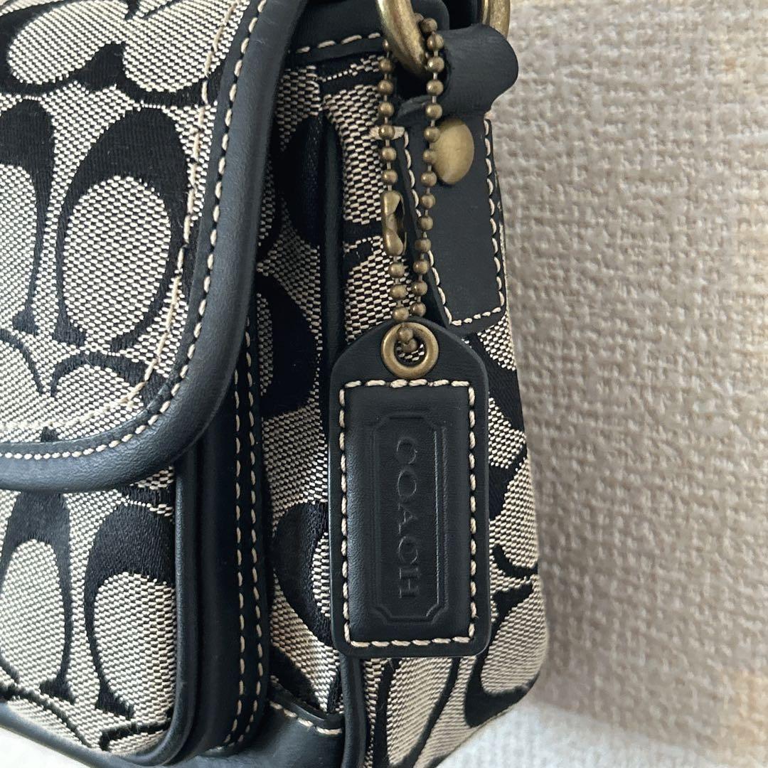 希少 COACH ショルダーバッグ シグネチャー ターンロック クロスボディ