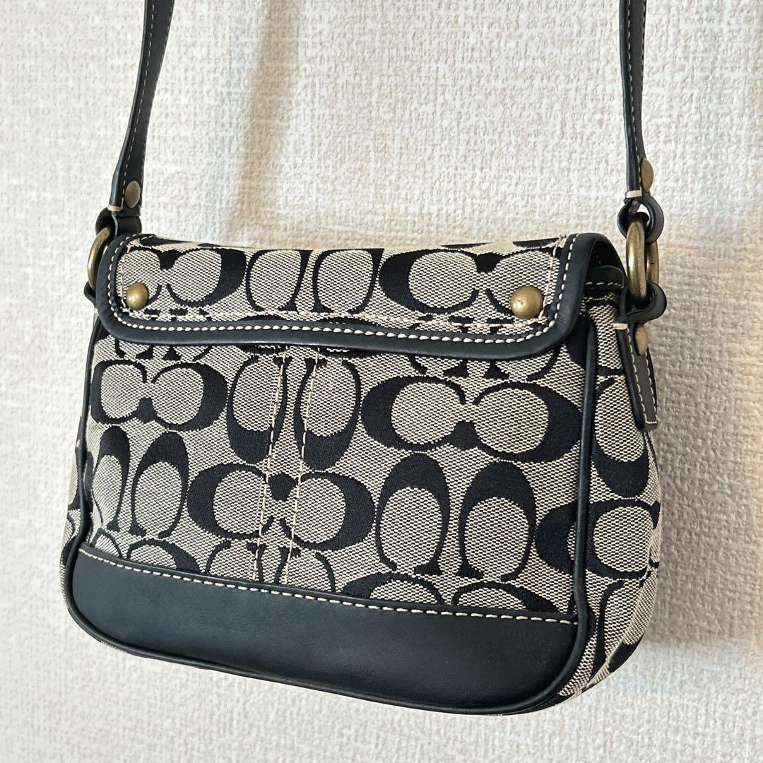 希少 COACH ショルダーバッグ シグネチャー ターンロック クロスボディ