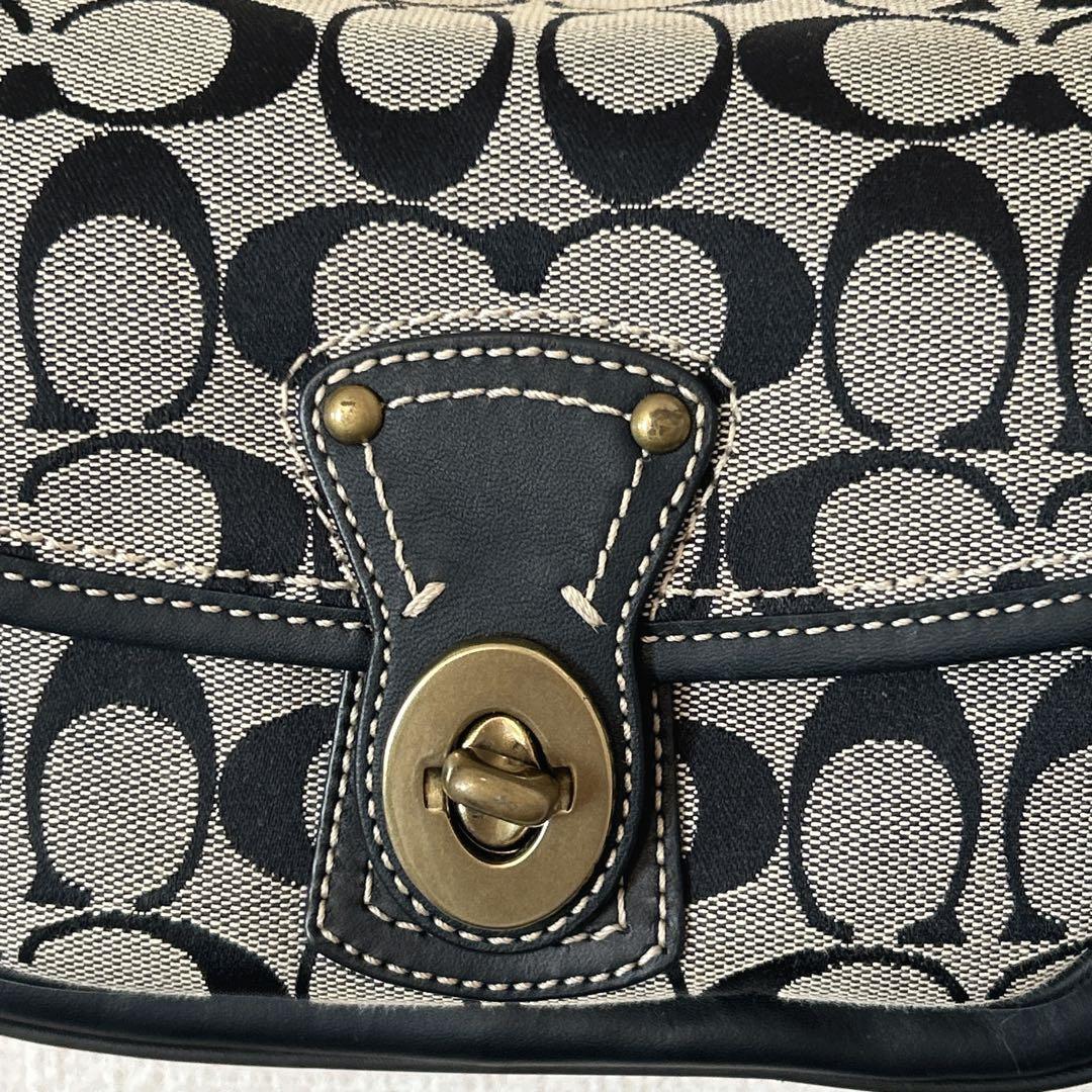 希少 COACH ショルダーバッグ シグネチャー ターンロック クロスボディ