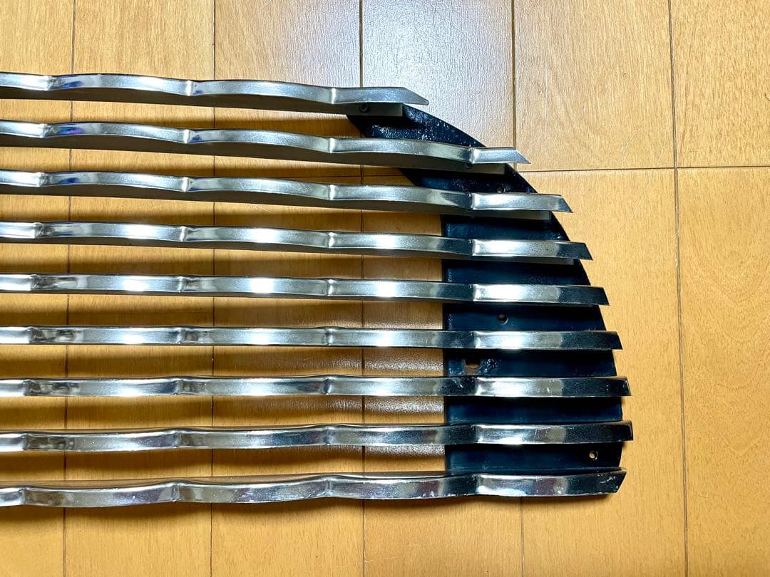 ローバーミニ さざなみグリル mk1 ヒゲつき