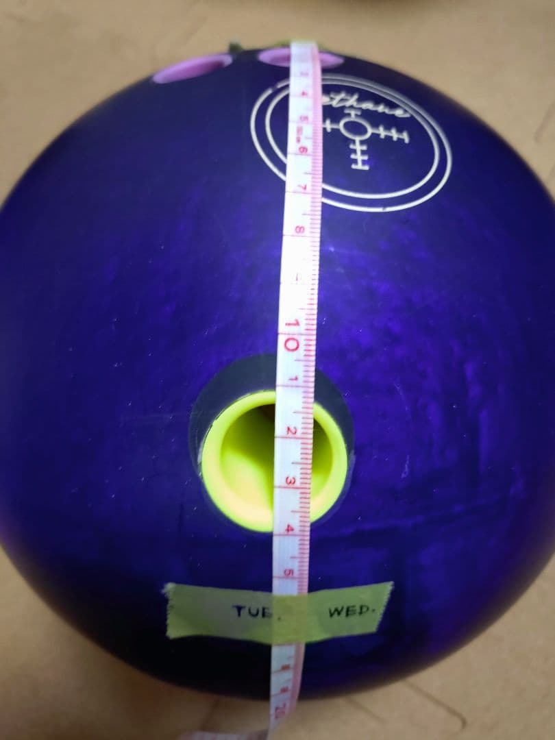 ボウリングボール14ポンド パープルバールウレタン