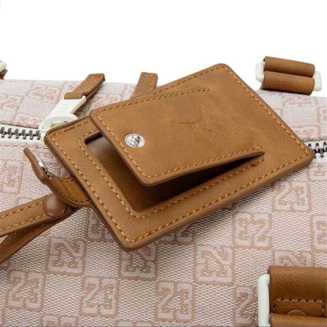 Jordan ベージュ ダッフルバッグ SIZE 25L