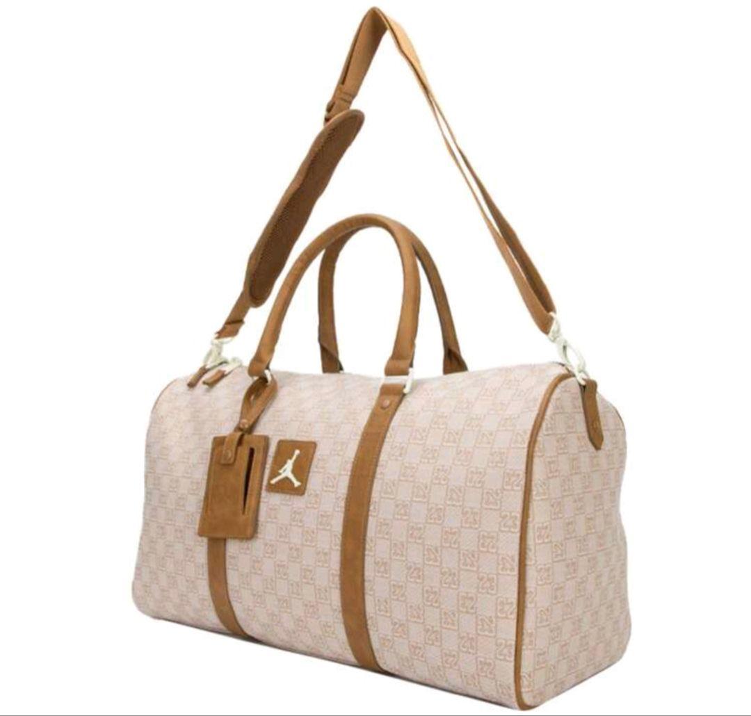 Jordan ベージュ ダッフルバッグ SIZE 25L