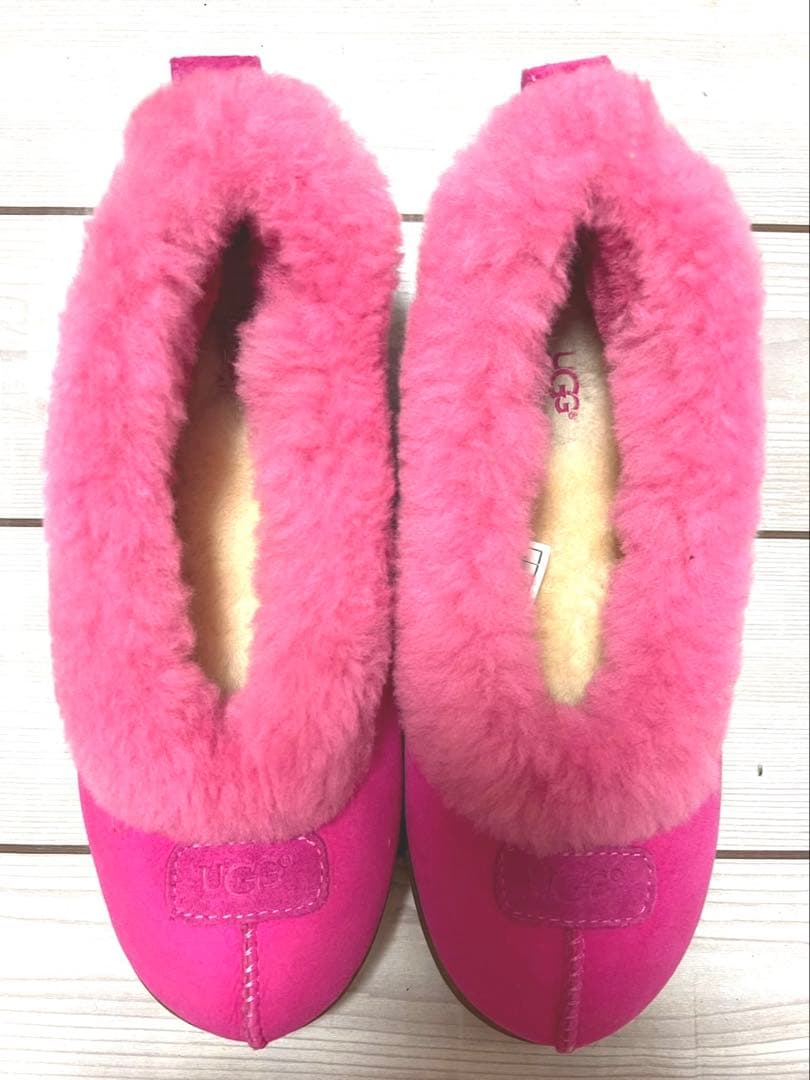 新品未使用 UGGフワモコスリッポン（ビームス　ロンハーマン）