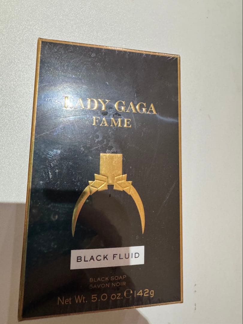 香水(女性用) LADY GAGA FAME BLACK FLUID