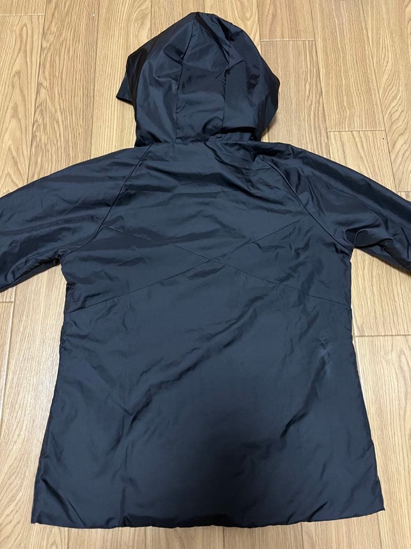 アシックス 未使用 レディースSサイズ ジャージ上下 ウィンドブレーカー