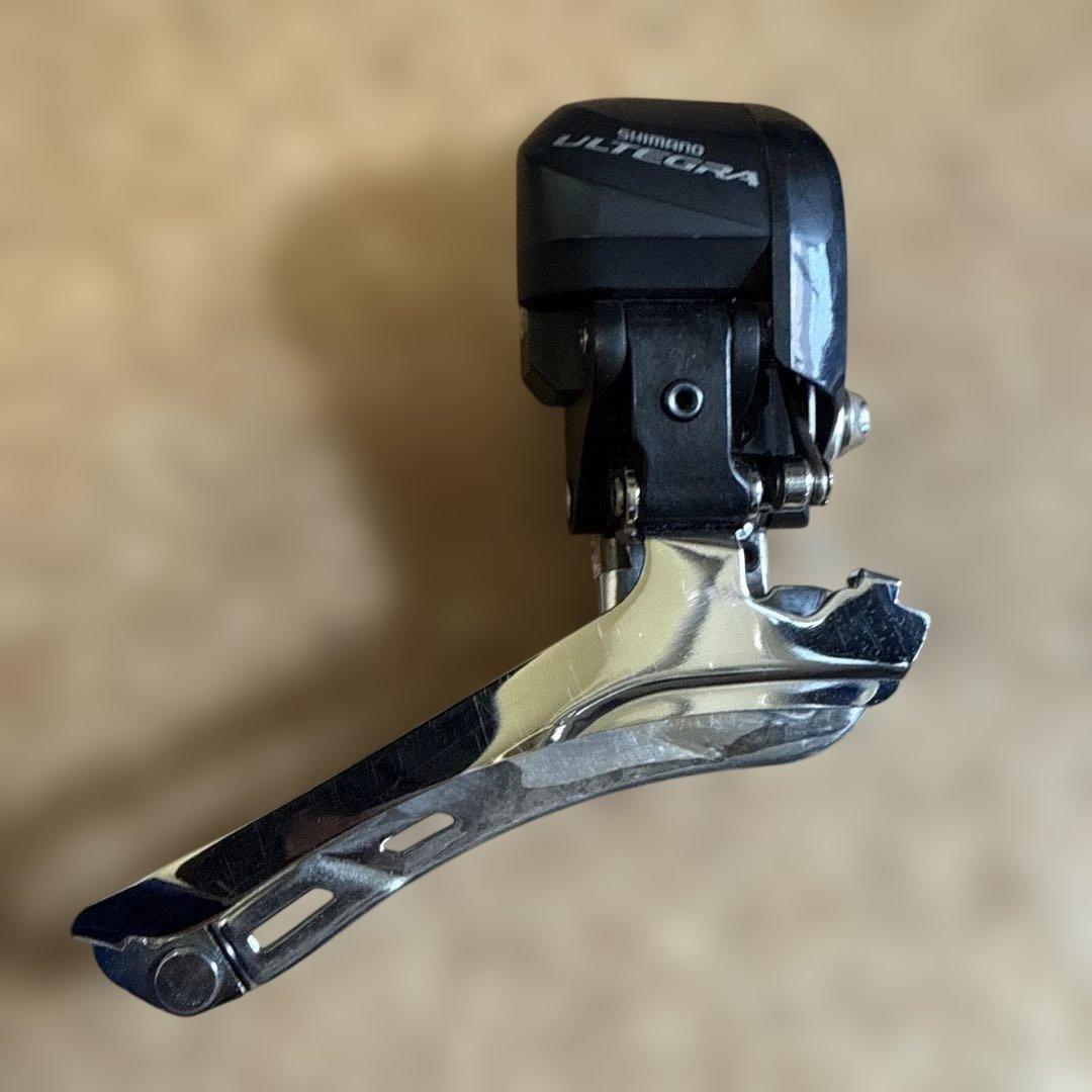 Shimano Ultegra di2 FD-6870 フロントディレイラー