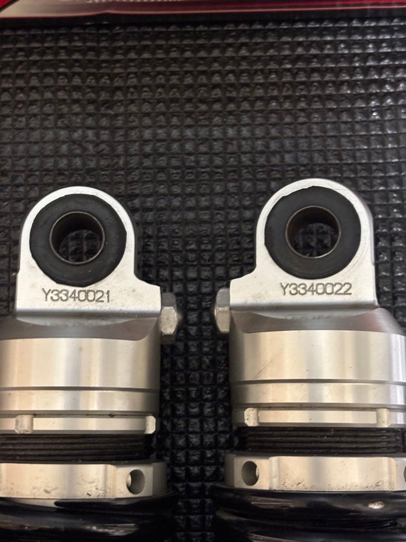 cb400sf cl400 sr400 YSSリアサスペンション