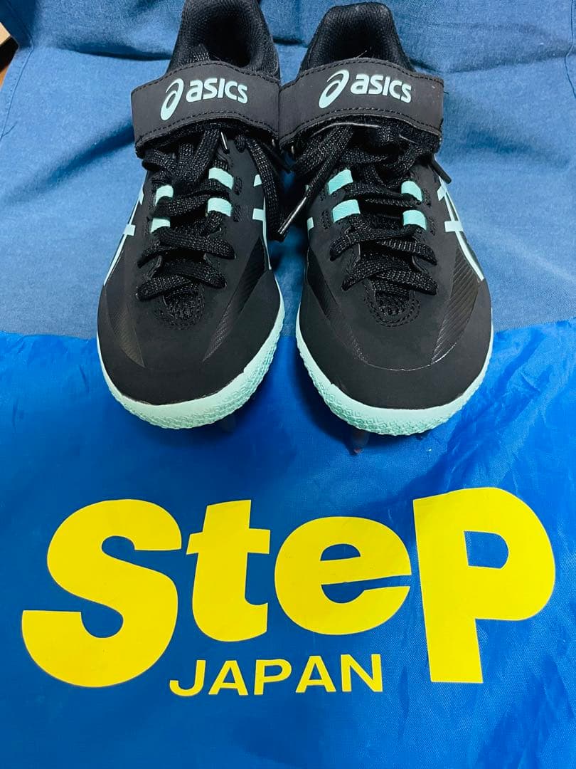 asics HEATFLY 2スパイクシューズ ブラック/ライトブルー走り高跳び