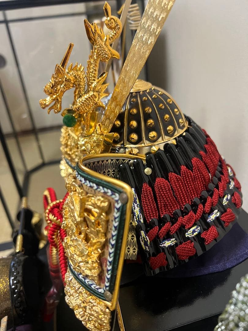 五月人形　兜　久月　オルゴール付き　ガラスケース　こどもの日