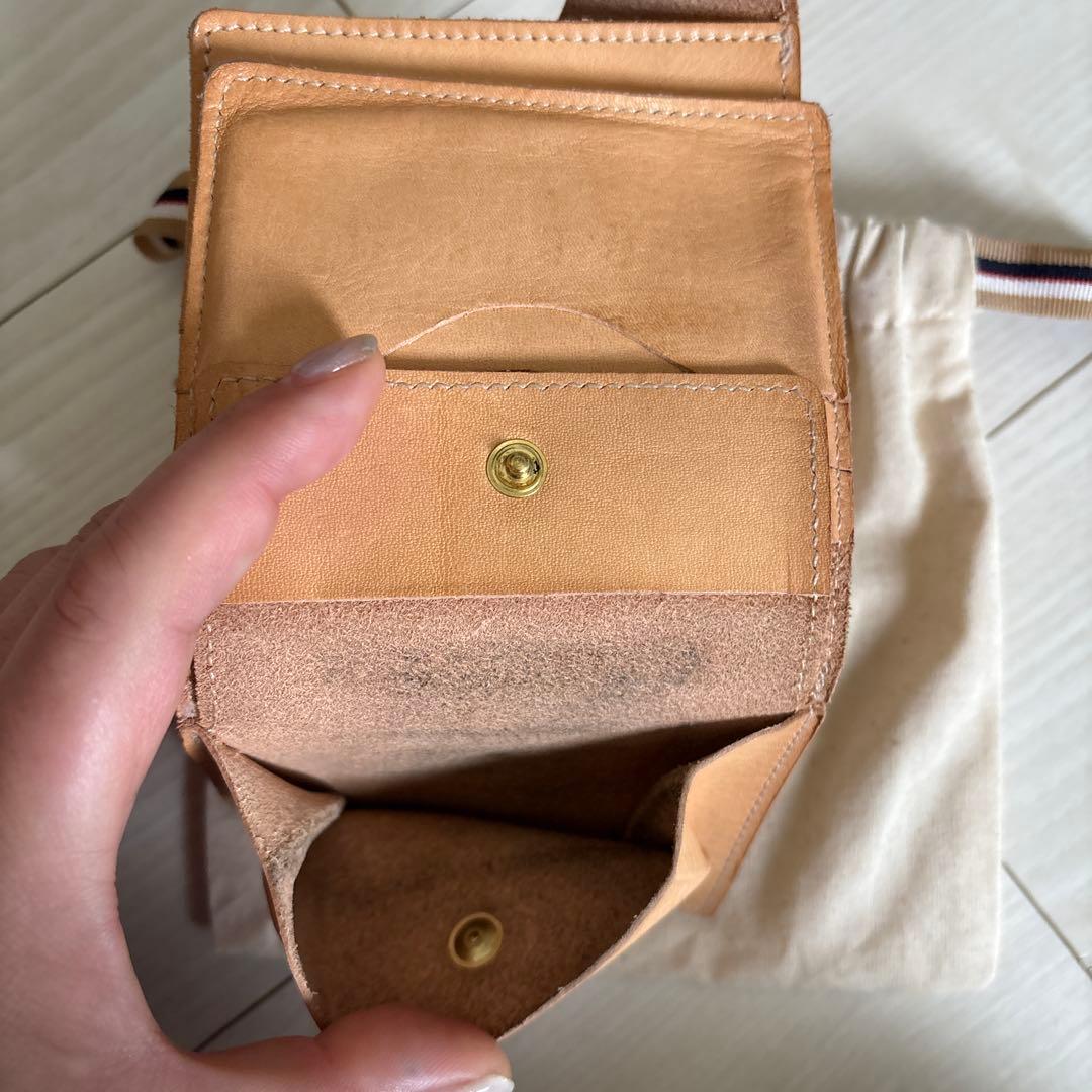 IL BISONTE イルビゾンテ二つ折り財布