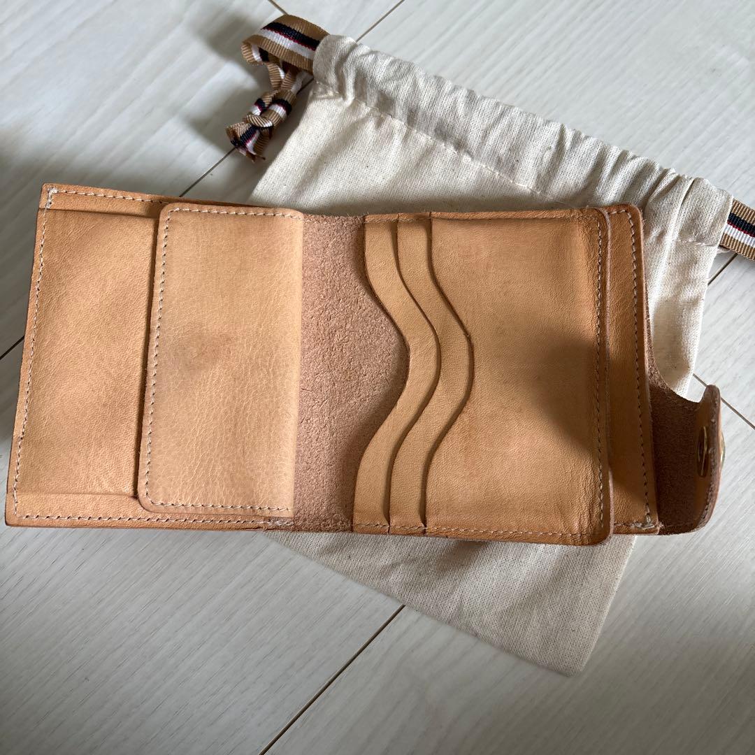 IL BISONTE イルビゾンテ二つ折り財布