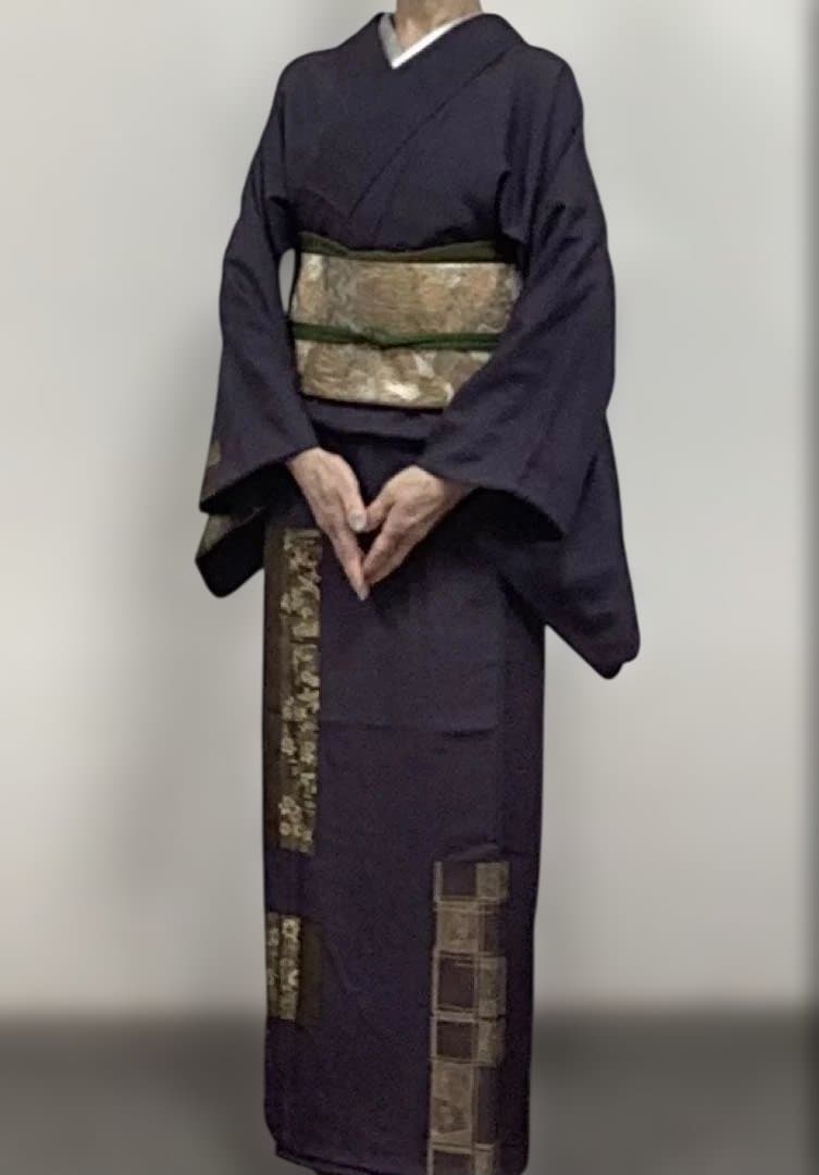 柔らかい紬のお着物。