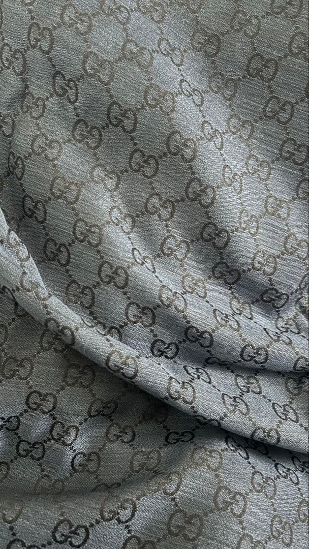 GUCCIダークブルー GG ウールショール