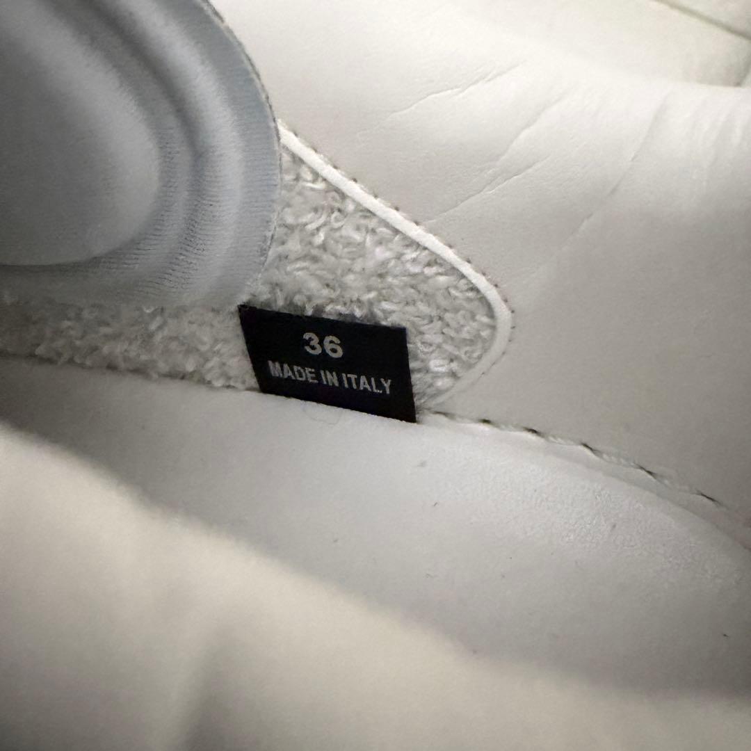 未使用級 ステラマッカートニー 厚底 スニーカー 白ストライプ 23cm