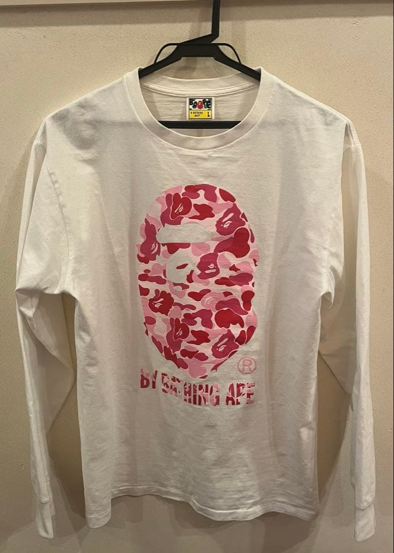A BATHING APE アベイシングエイプ ロンＴ Lサイズ 大猿 ピンク