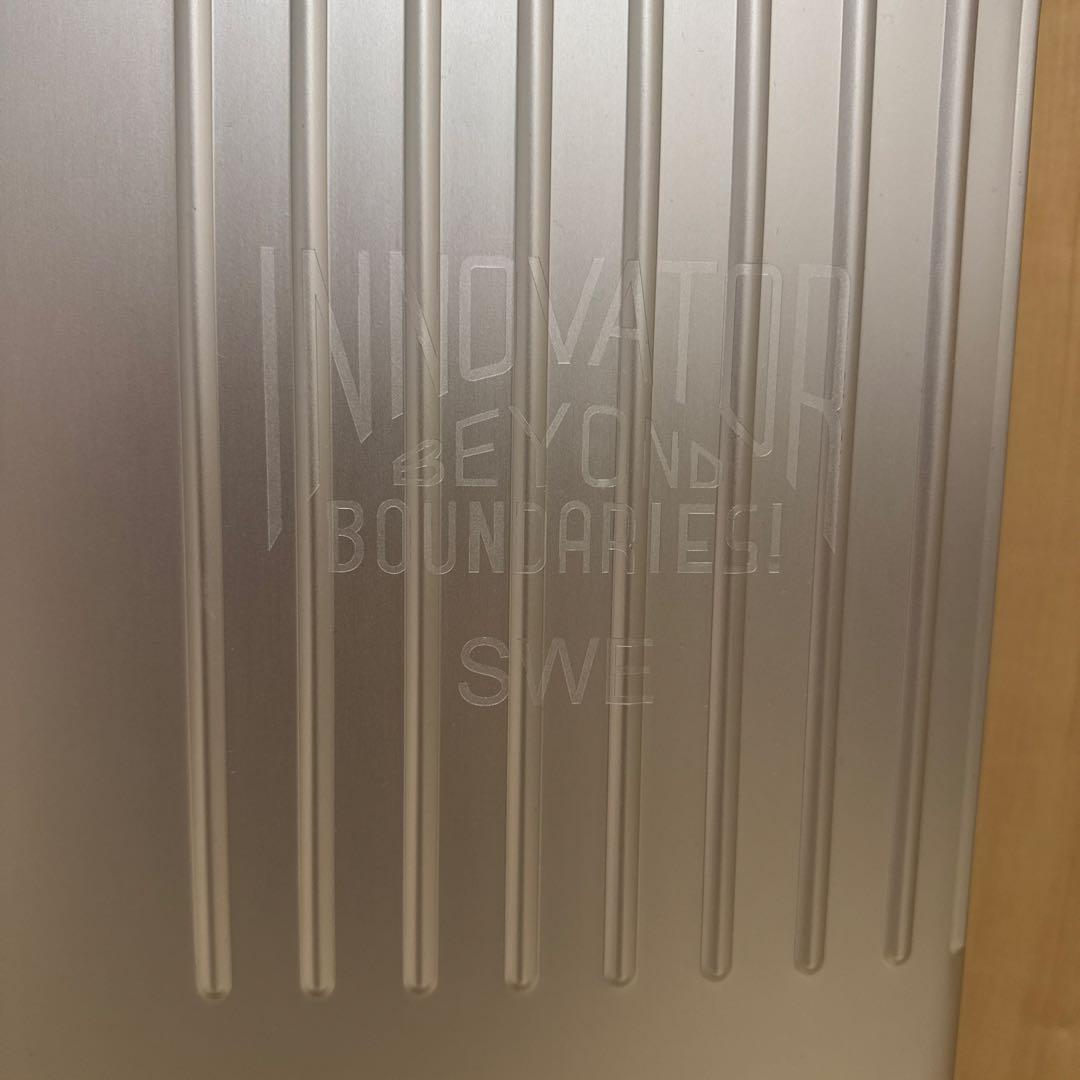 イノベーター　キャリーケーススーツケースステアリングシルバー　36 超レア美品