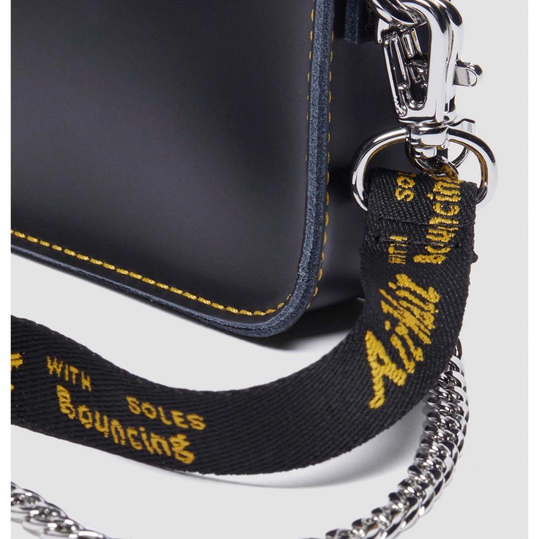 Dr. Martens ドクターマーチン 5インチ サッチェルバッグ