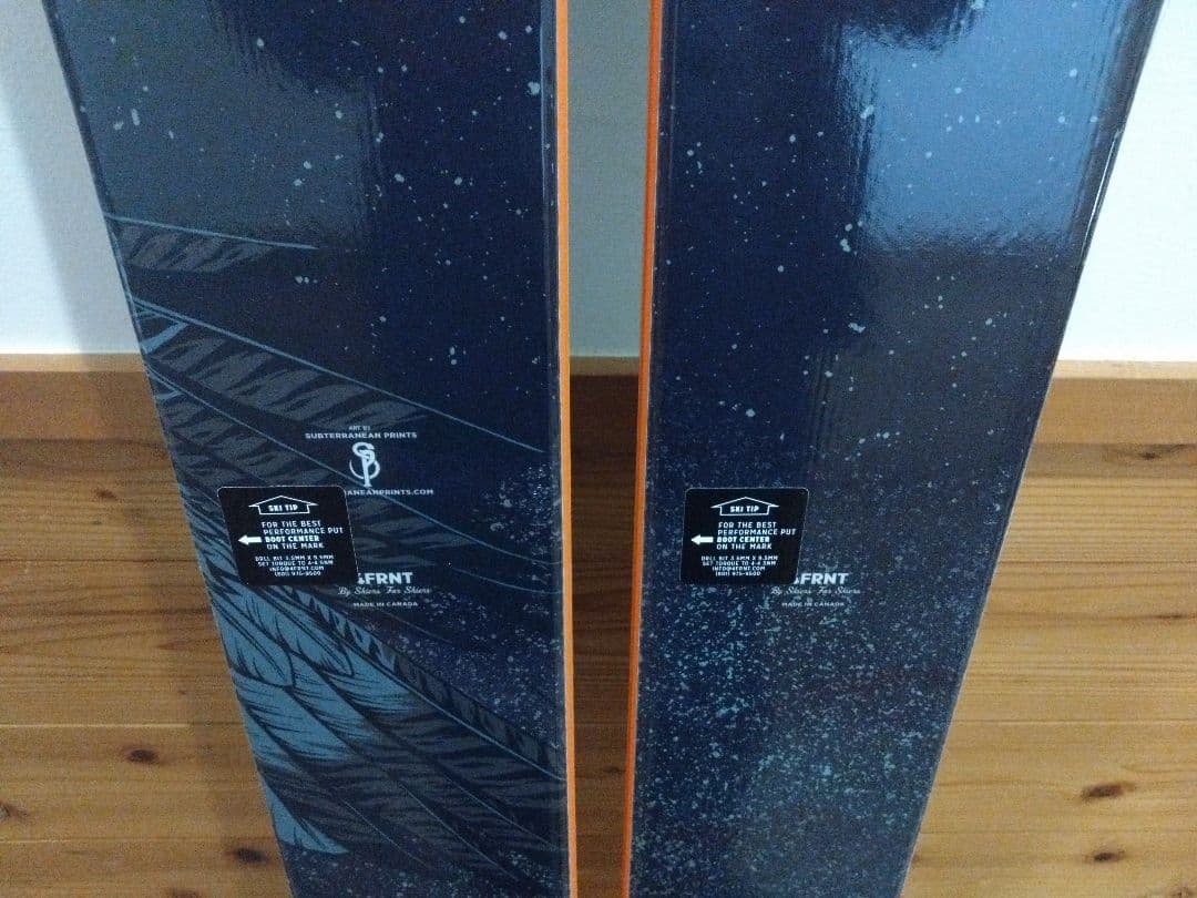 新品未使用★4FRNTフォーフロントRENEGADEレネゲイド4LOCK国内正規