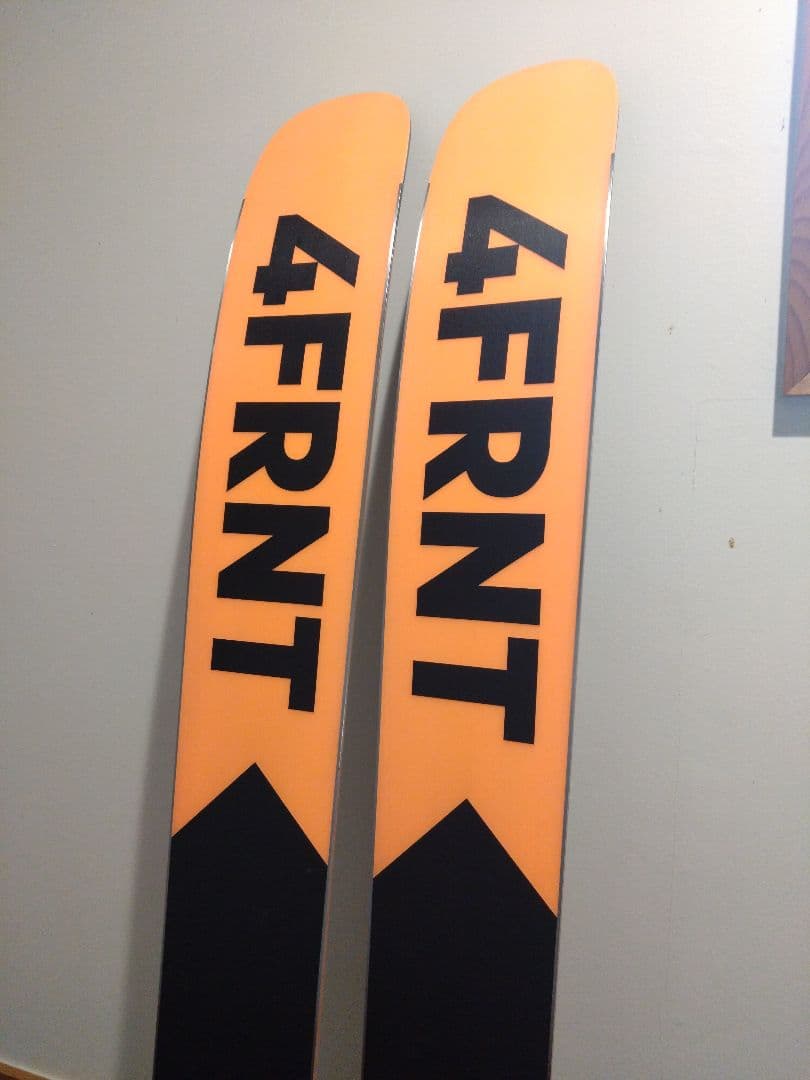 新品未使用★4FRNTフォーフロントRENEGADEレネゲイド4LOCK国内正規