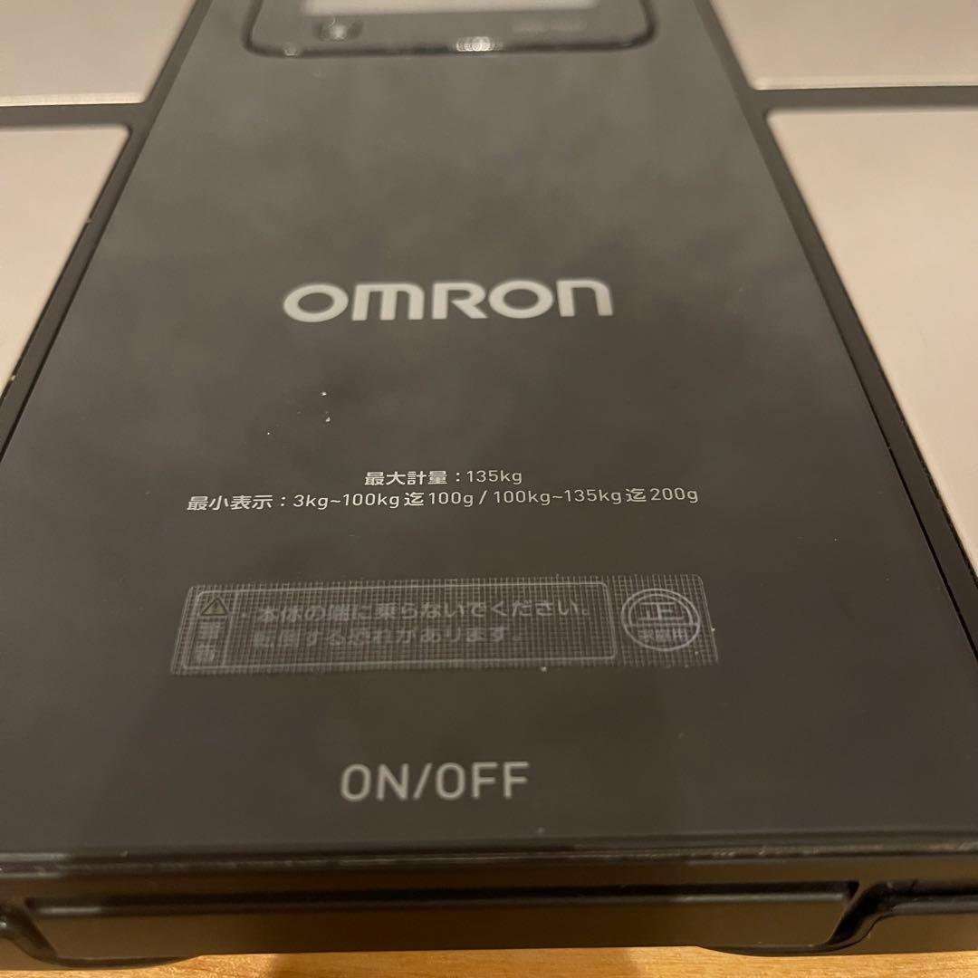 オムロン 体重体組成計 KRD-703T カラダスキャン 体重計