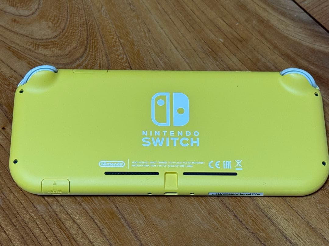 Nintendo Switch Lite イエロー 動作確認済 おまけ付き