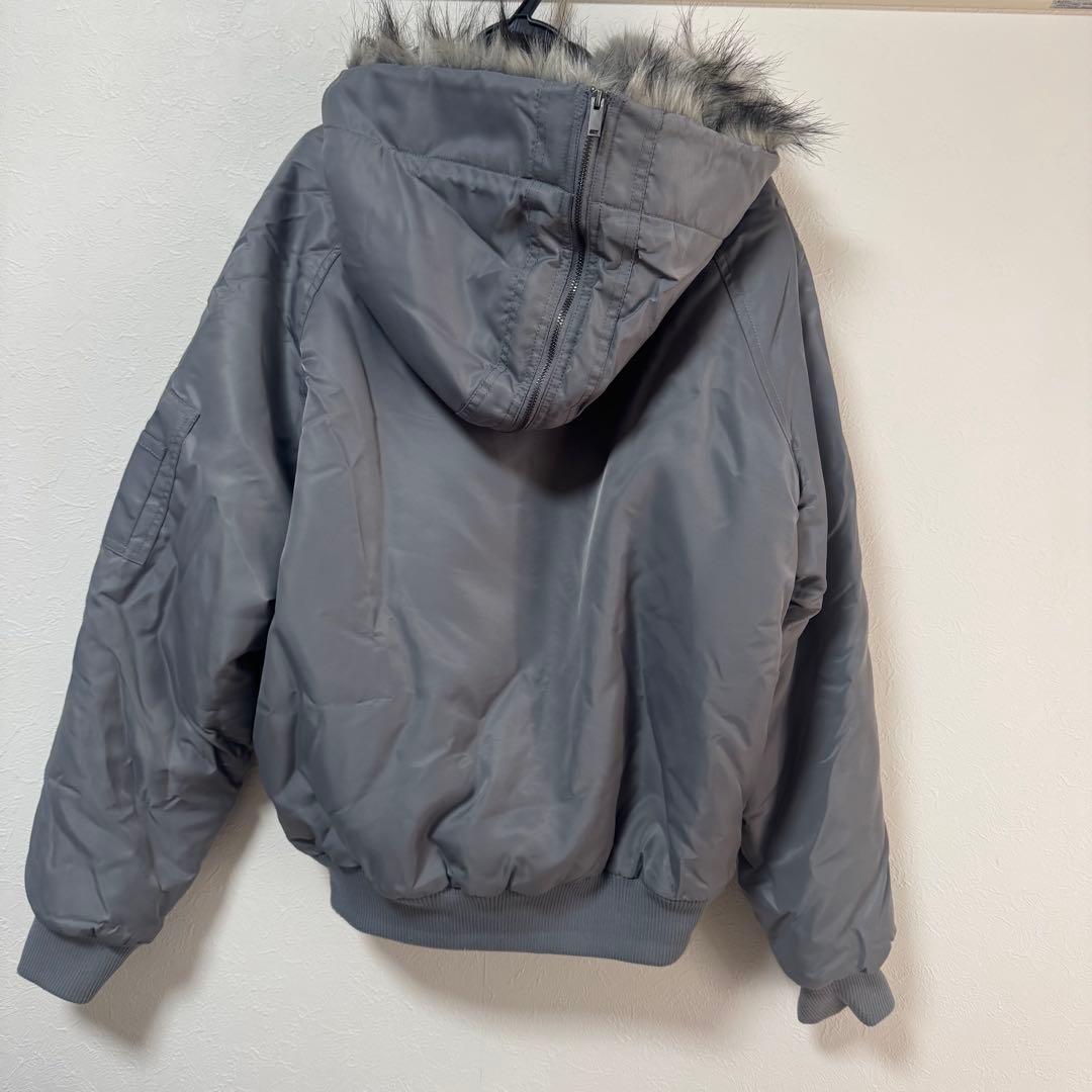 BLACKUP ヌニルファートリミングフードジャンパー