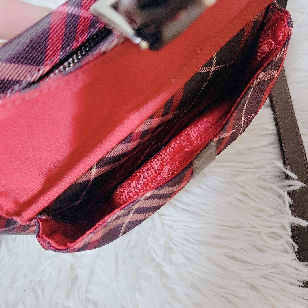 極美品✨BURBERRY バーバリー　ノバチェック スクエア ショルダーバッグ