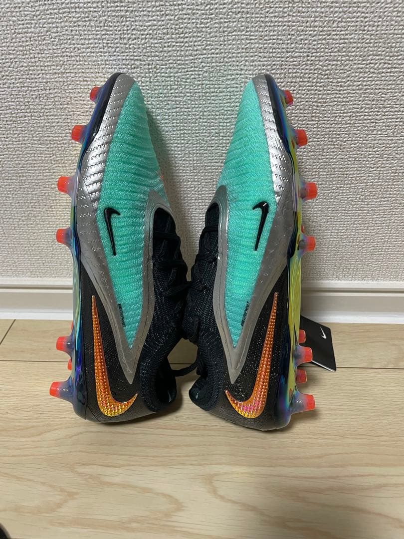 【新品未使用】NIKE ファントム6 LOW エリートAG 25.0㎝