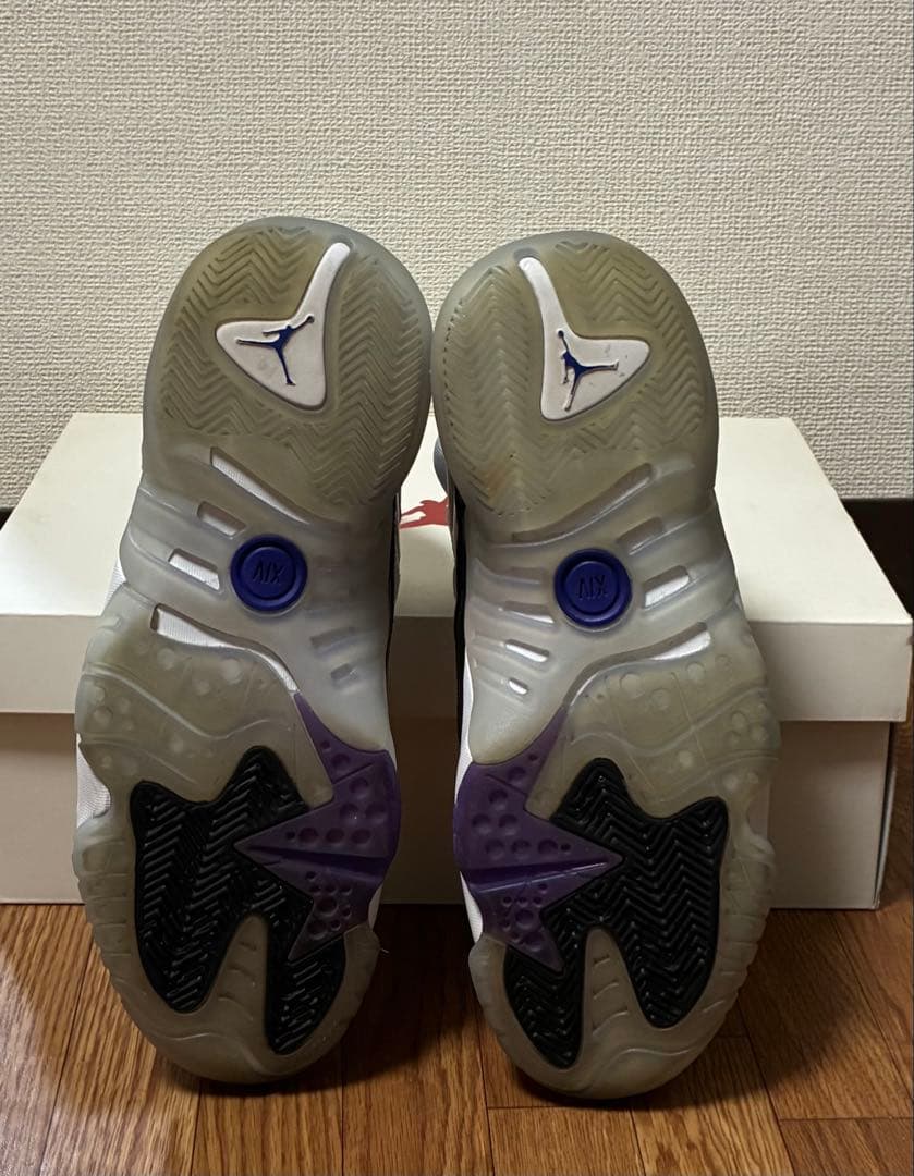 ナイキ ジョーダンブランドジャンプマンツートレイ \"ホワイト/ダークコンコルド\"