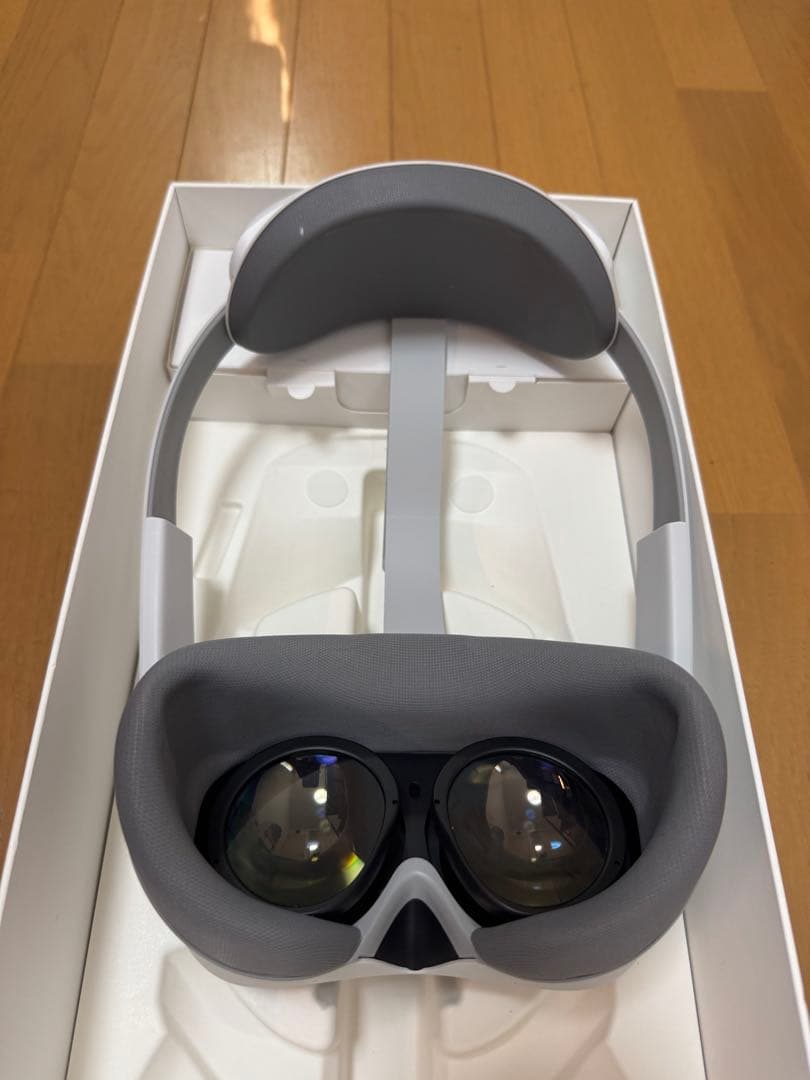 PICO4 256GB VRヘッドセット 【ほぼ未使用】