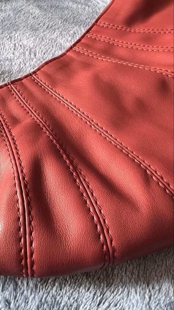 Lemaire レザーショルダーバッグ 赤　クロワッサン