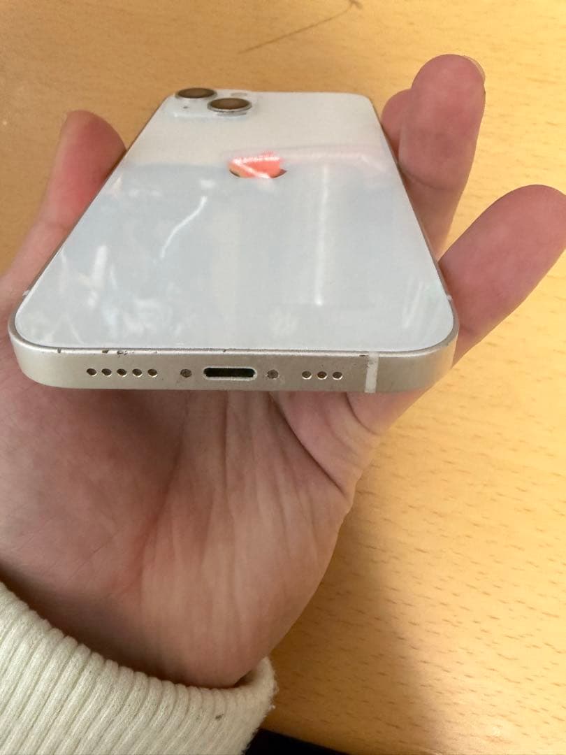 Apple iPhone 13 128ギガ