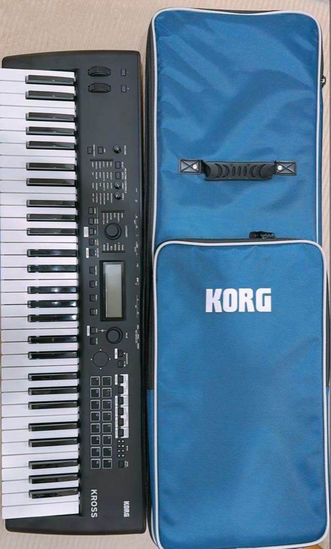 KORG KROSS2-61 シンセサイザー 専用ケース付き