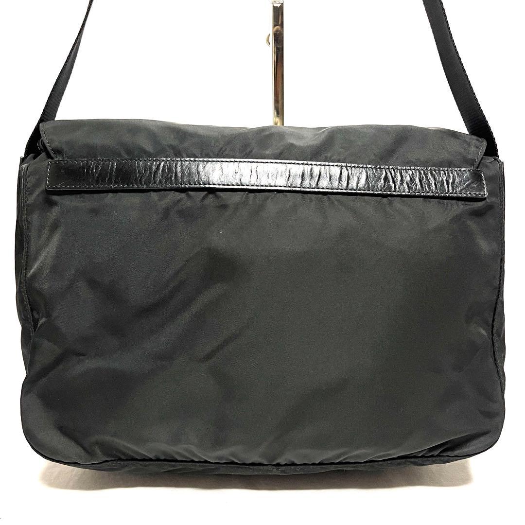 ★美品★PRADA プラダ★ナイロンショルダーバッグ★三角プレート★黒　ブラック