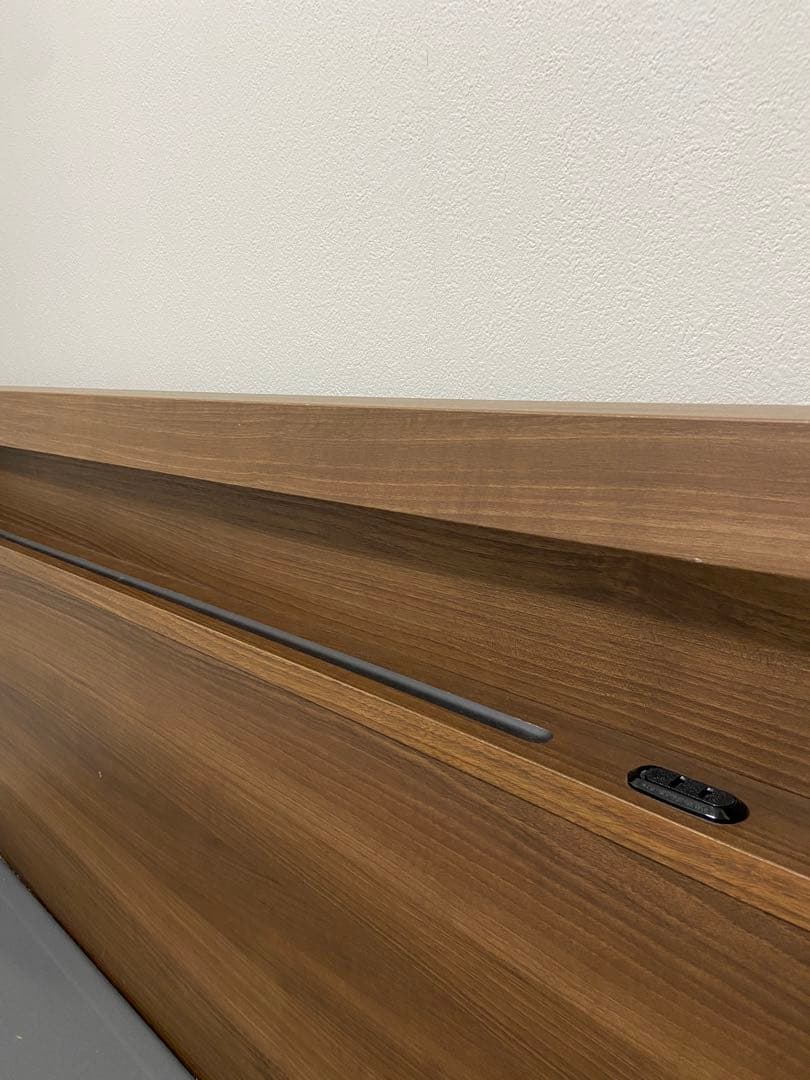 Simmons セミダブルベッドフレーム