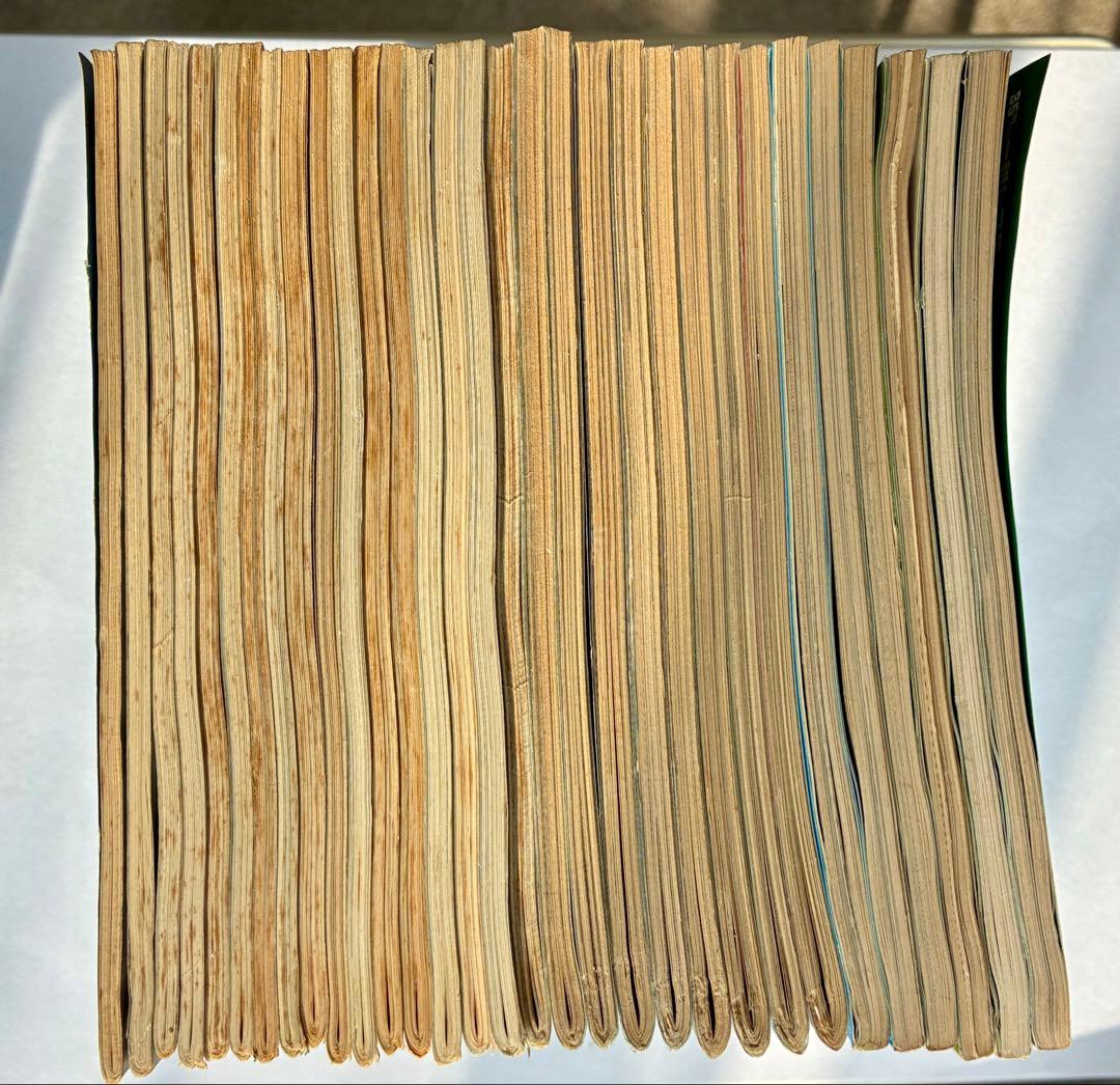 「UFOと宇宙・コズモ」創刊号〜32号（28号のみ欠巻）