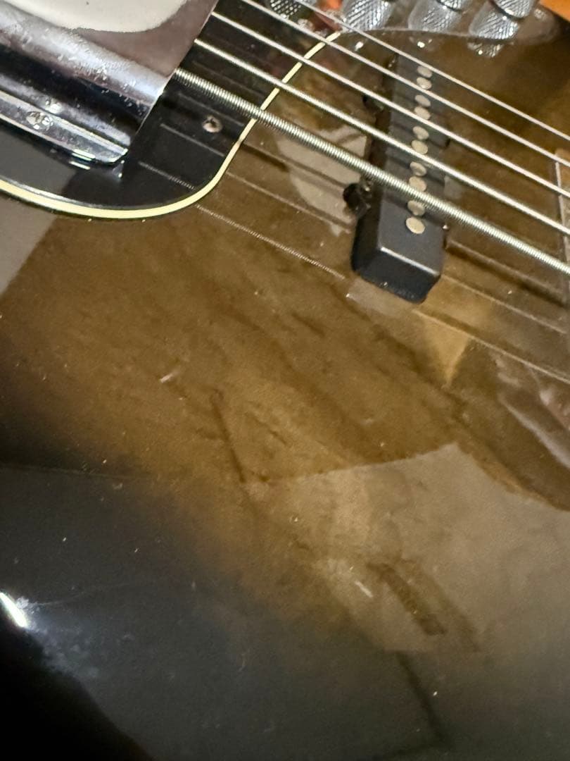 Bucchus 5弦ベース Universe series ジャズ　アクティブ