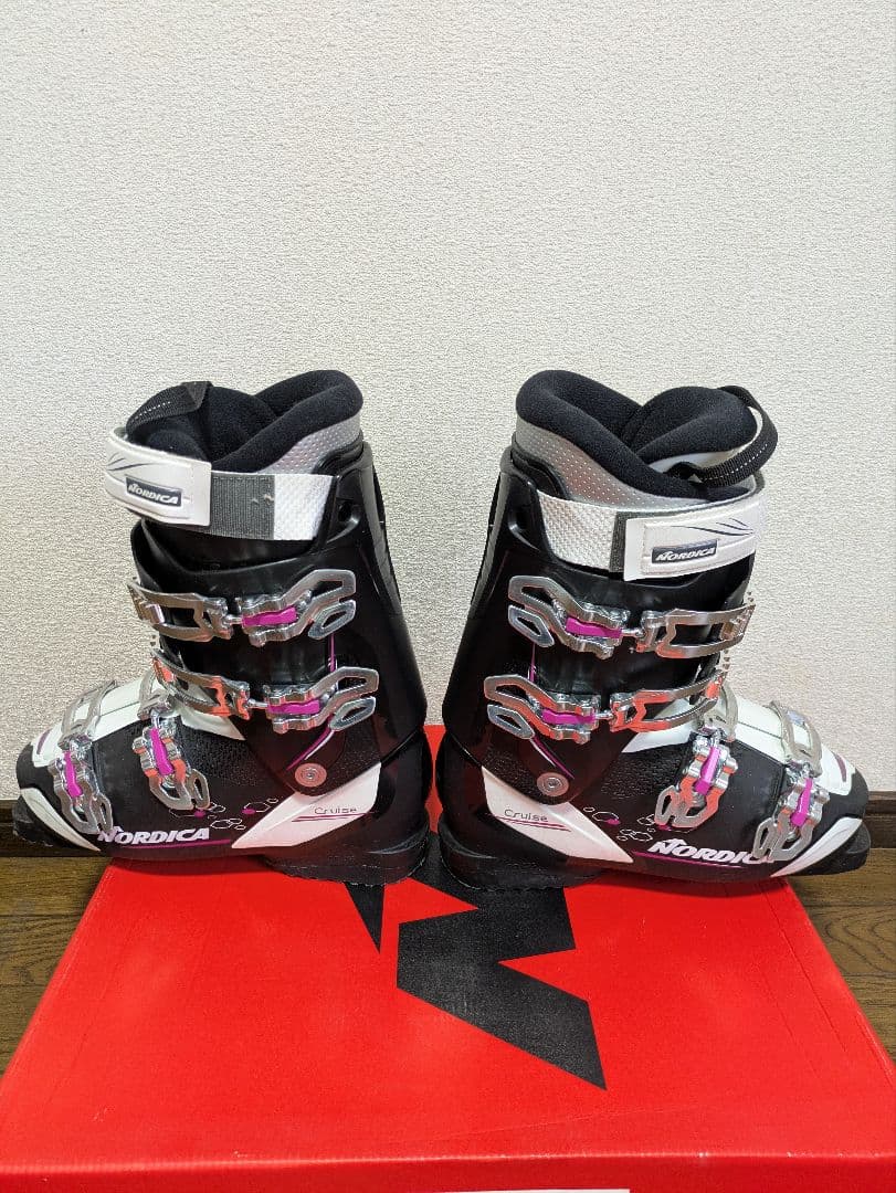 Nordica スキー用ブーツ 25.5 女性用