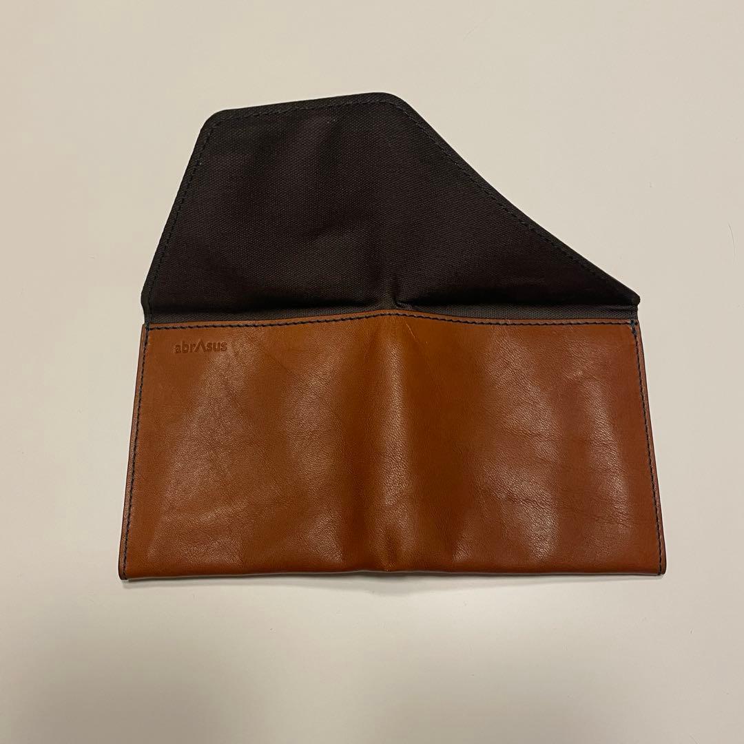 abrAsus(アブラサス) 旅行財布