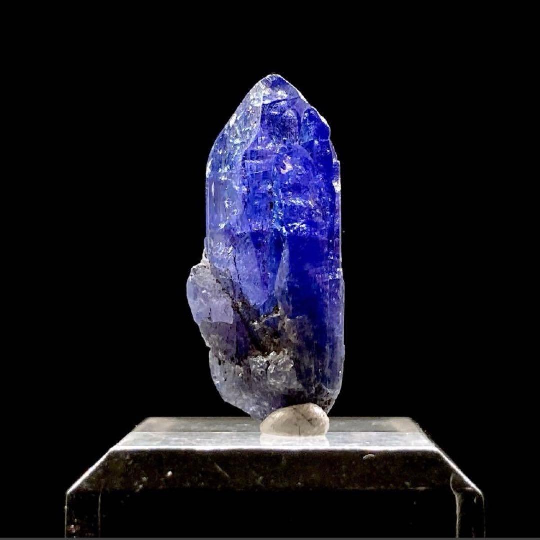 M*c様 タンザナイト　灰簾石　原石　鉱物標本　天然石　213