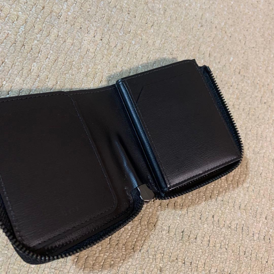 itti 未使用級　イッチ　美品　レザー　ブラック　黒　二つ折り財布