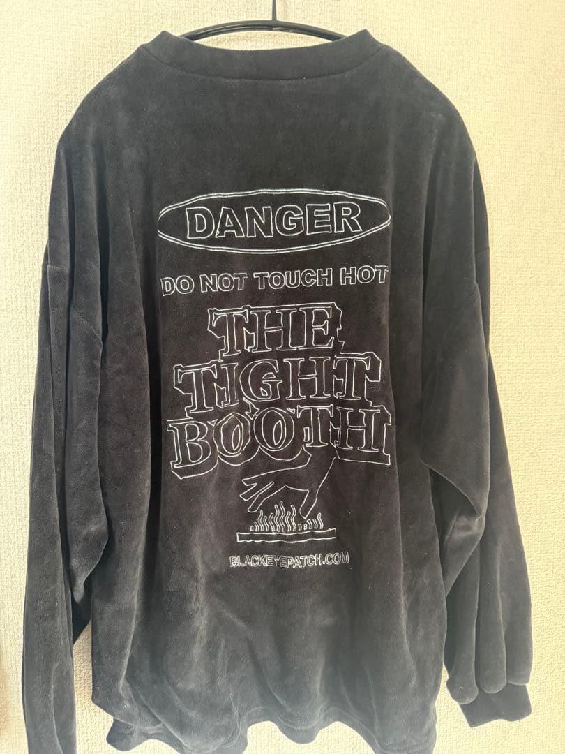tightbooth black eye patch ベロアロングスリーブ