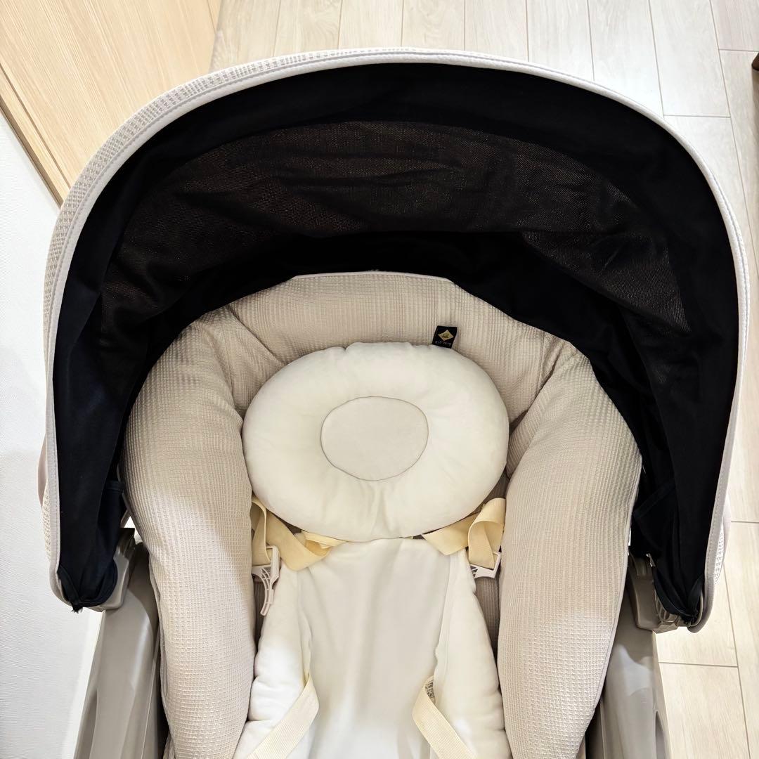 [デイジー]コンビ 電動ハイローチェア ホワイトレーベル ネムリラ