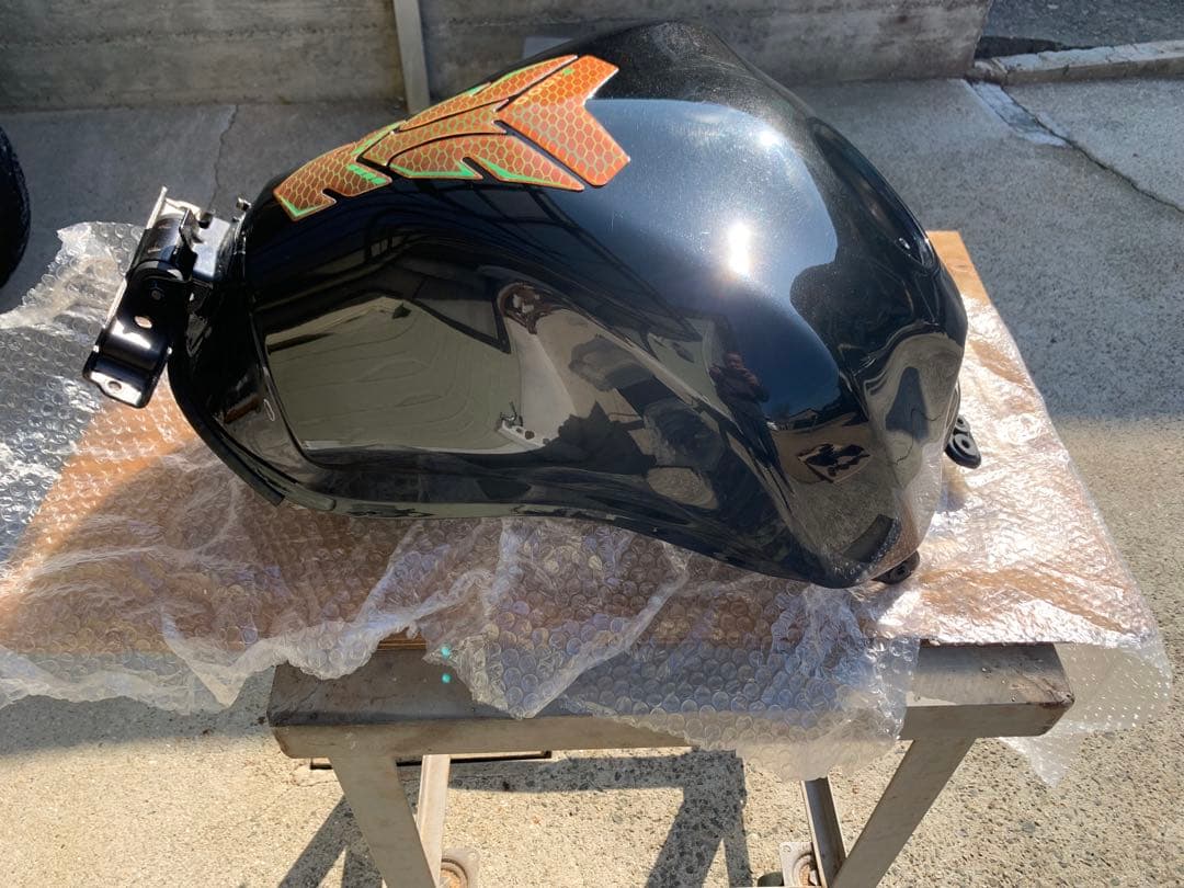 z1000 2010 タンクブラック