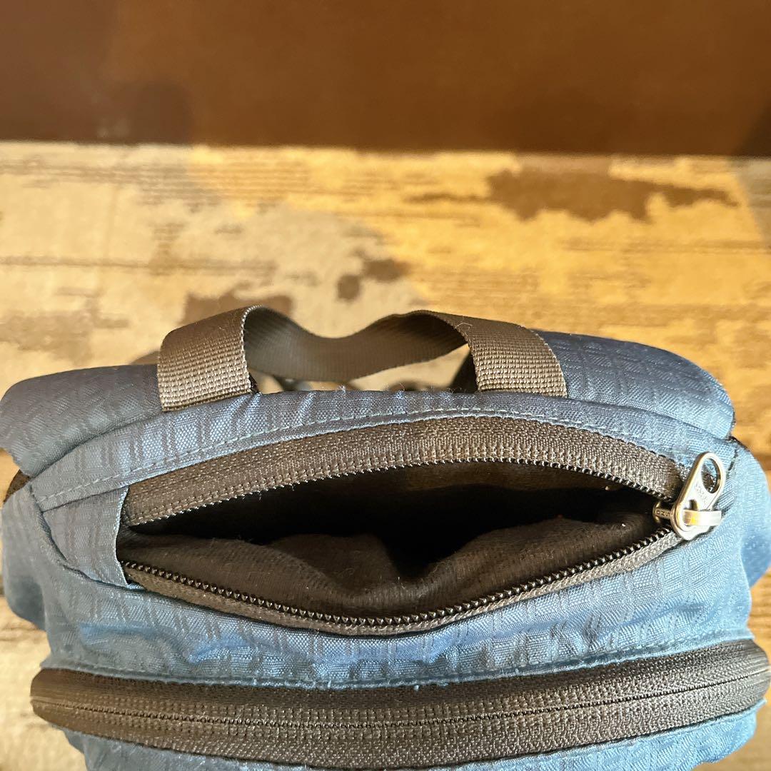 希少　廃盤 patagonia バックパック ブルー