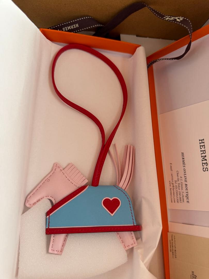 HERMES ロデオチャーム　ローズダーリン