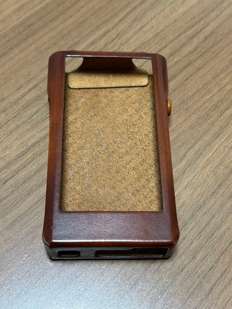 ポータブルプレーヤー Dignis Patina Brown Case for NW-WM1